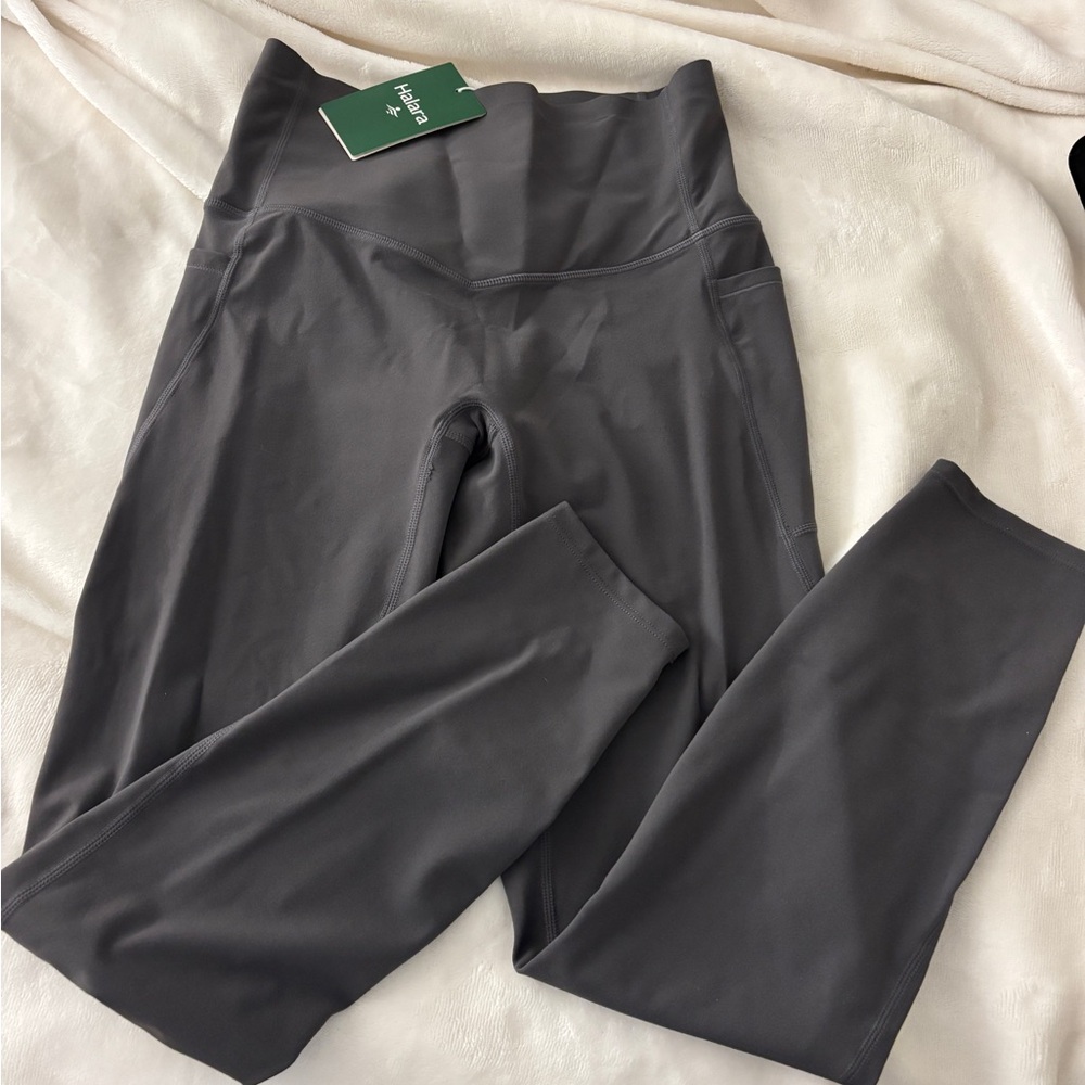 Halara Gray High-Waisted Leggings